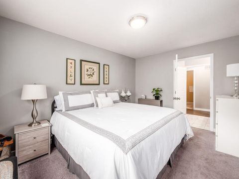 Tiny photo for 6011 Warbling Lane 33 #33, Westerville, OH 43081 (MLS # 225041086)