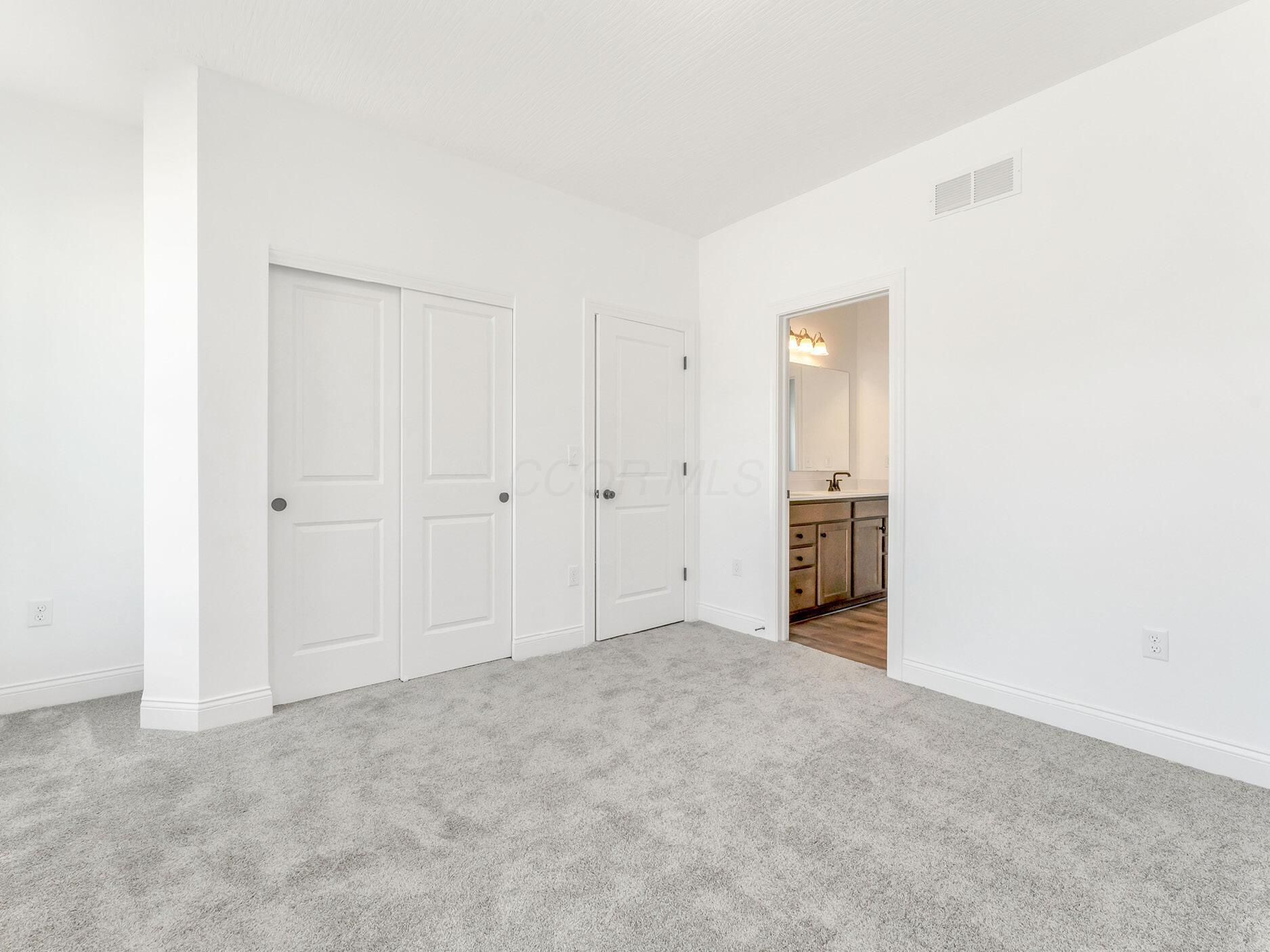 9547 Alnwick Loop, Plain City, Ohio image 4