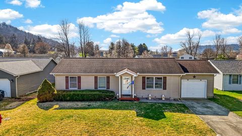 Photo of 70 Willow Creek Road, Chillicothe, OH 45601 (MLS # 226008604)