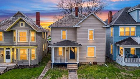 Photo of 222 Park Street, Lancaster, OH 43130 (MLS # 226009770)