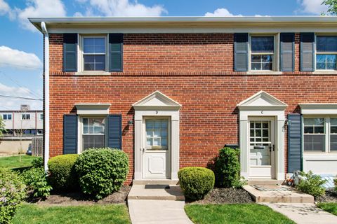 Photo of 1845 Northwest Court D #D, Columbus, OH 43212 (MLS # 226012714)