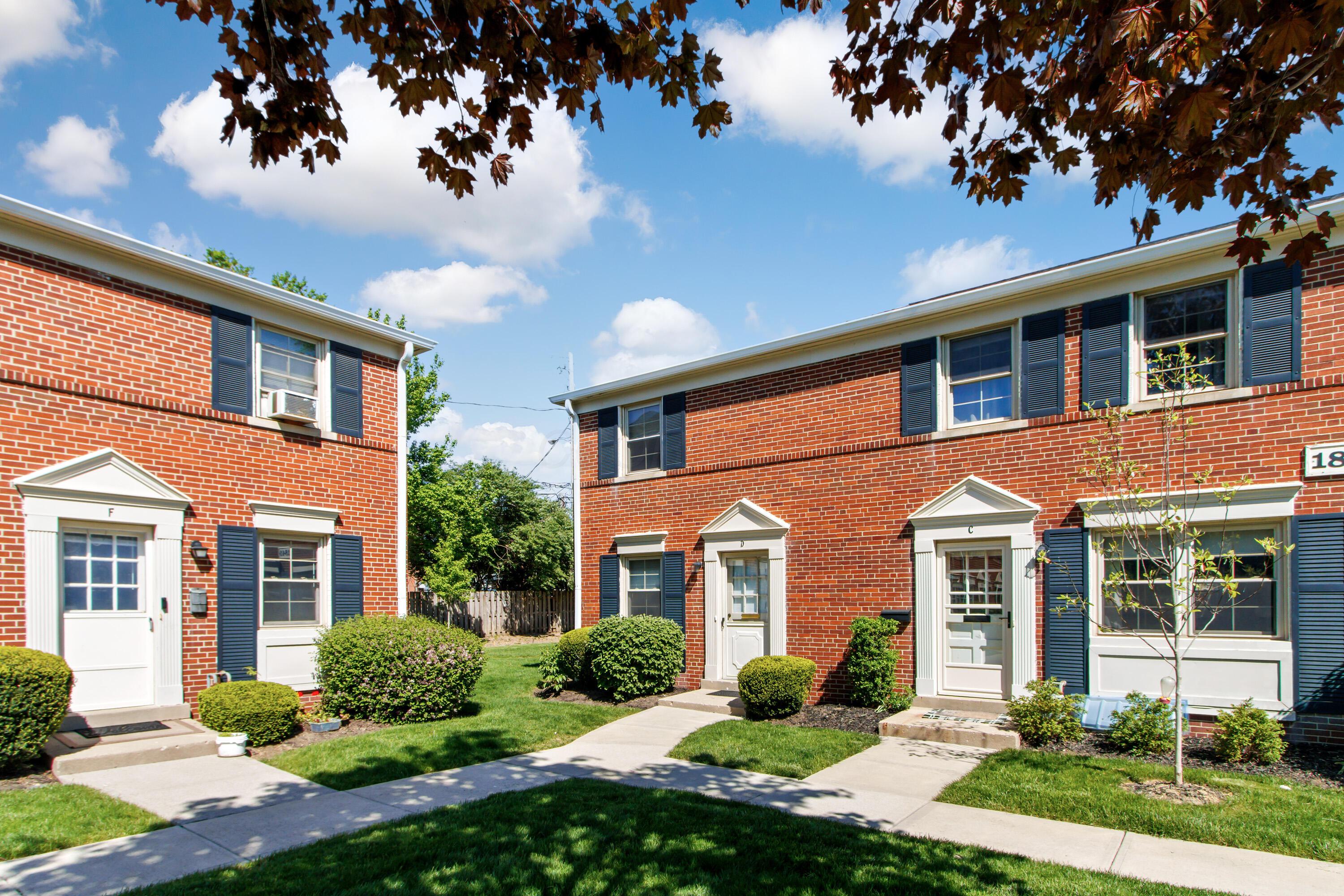 1845 Northwest Court D