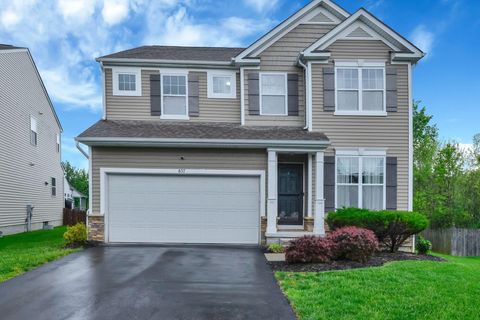 Photo of 837 Holly Farms Drive 837 #837, Blacklick, OH 43004 (MLS # 226015419)