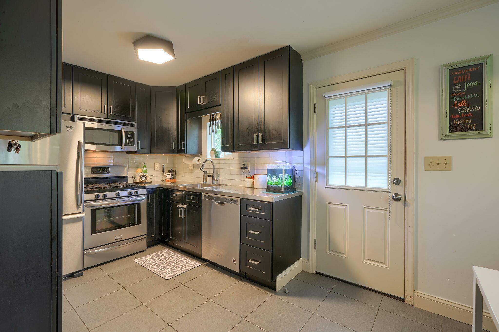 5076 Scioto Darby Road, Hilliard, Ohio image 15