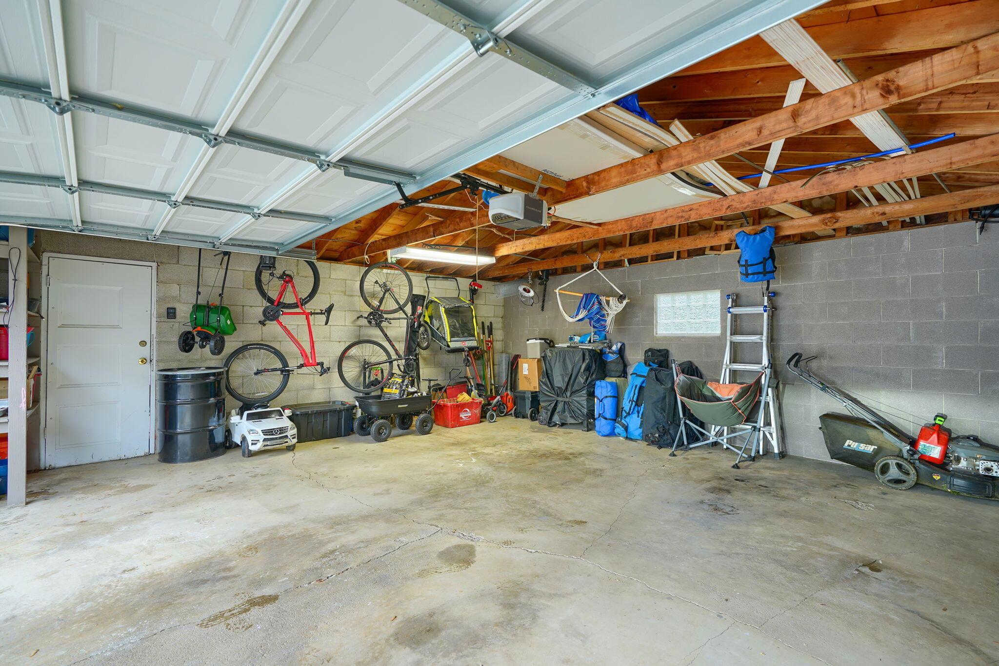 5076 Scioto Darby Road, Hilliard, Ohio image 32