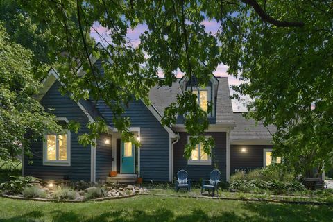 Photo of 50 Homestead Drive, Pickerington, OH 43147 (MLS # 226028135)