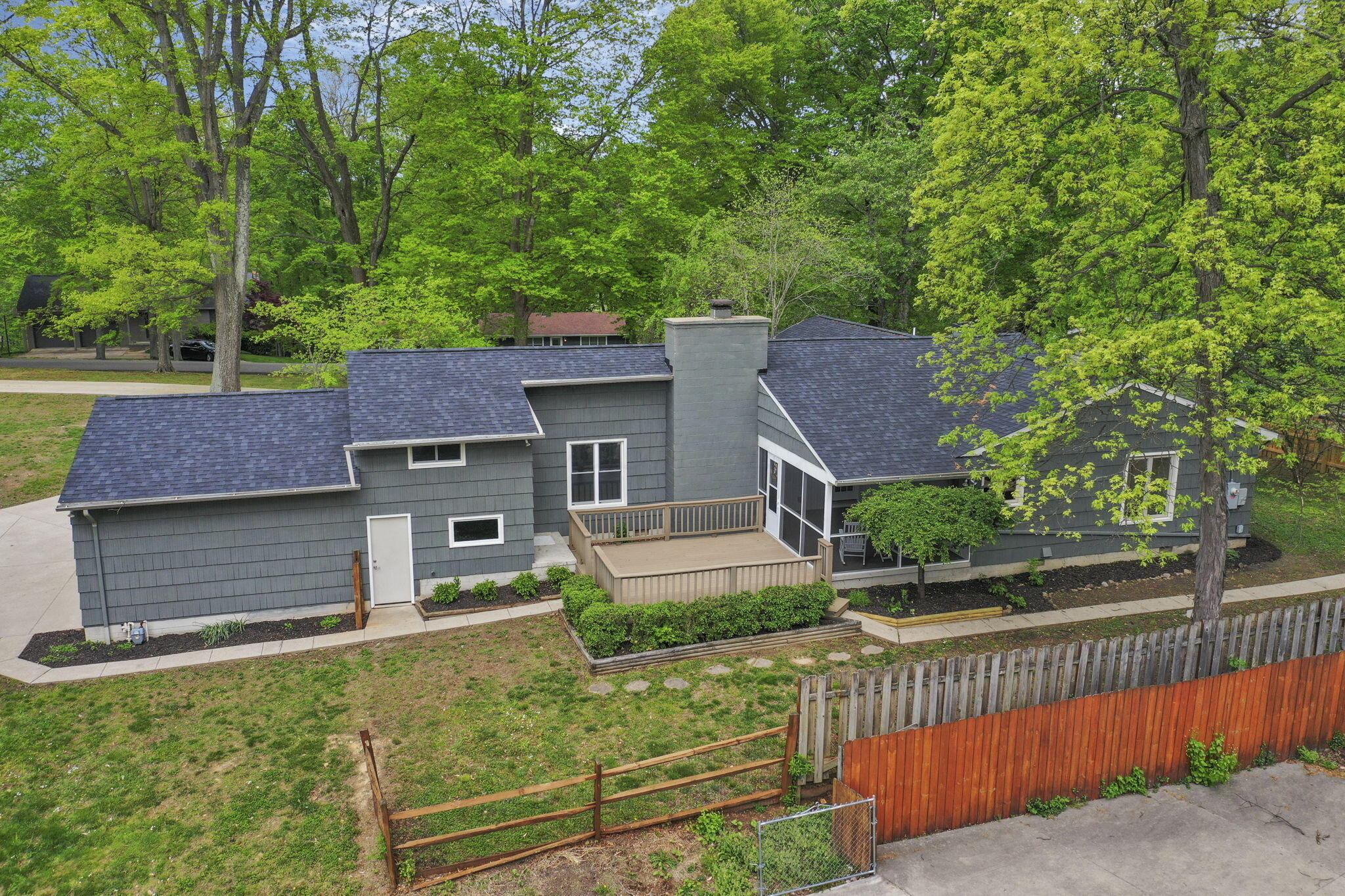 1364 Longwood Drive, Lancaster, Ohio image 42