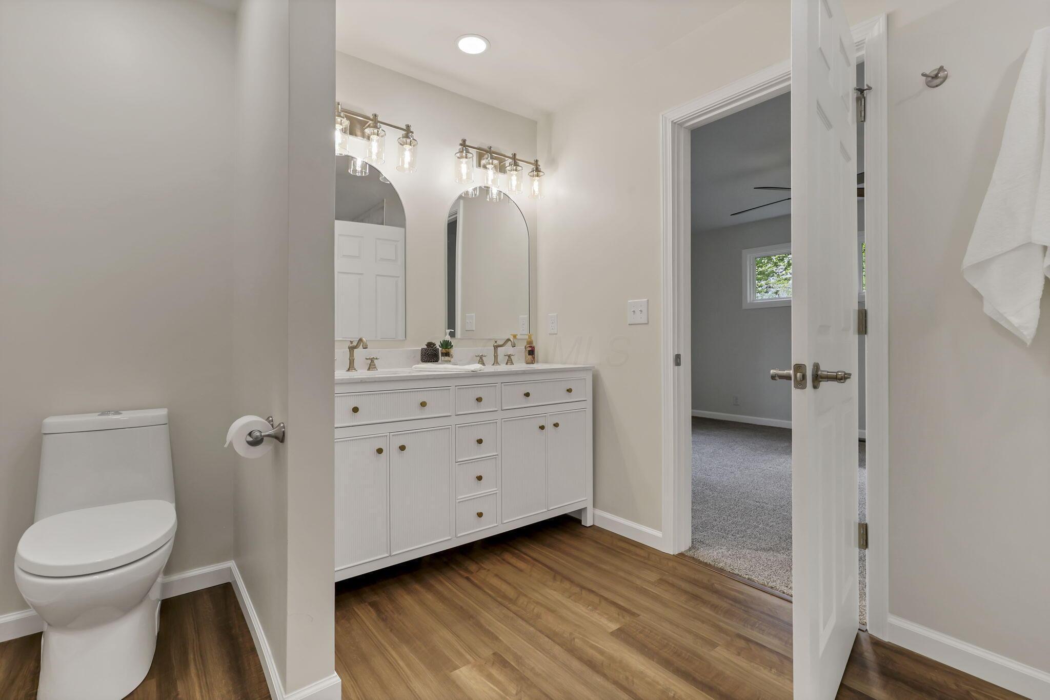 1364 Longwood Drive, Lancaster, Ohio image 20
