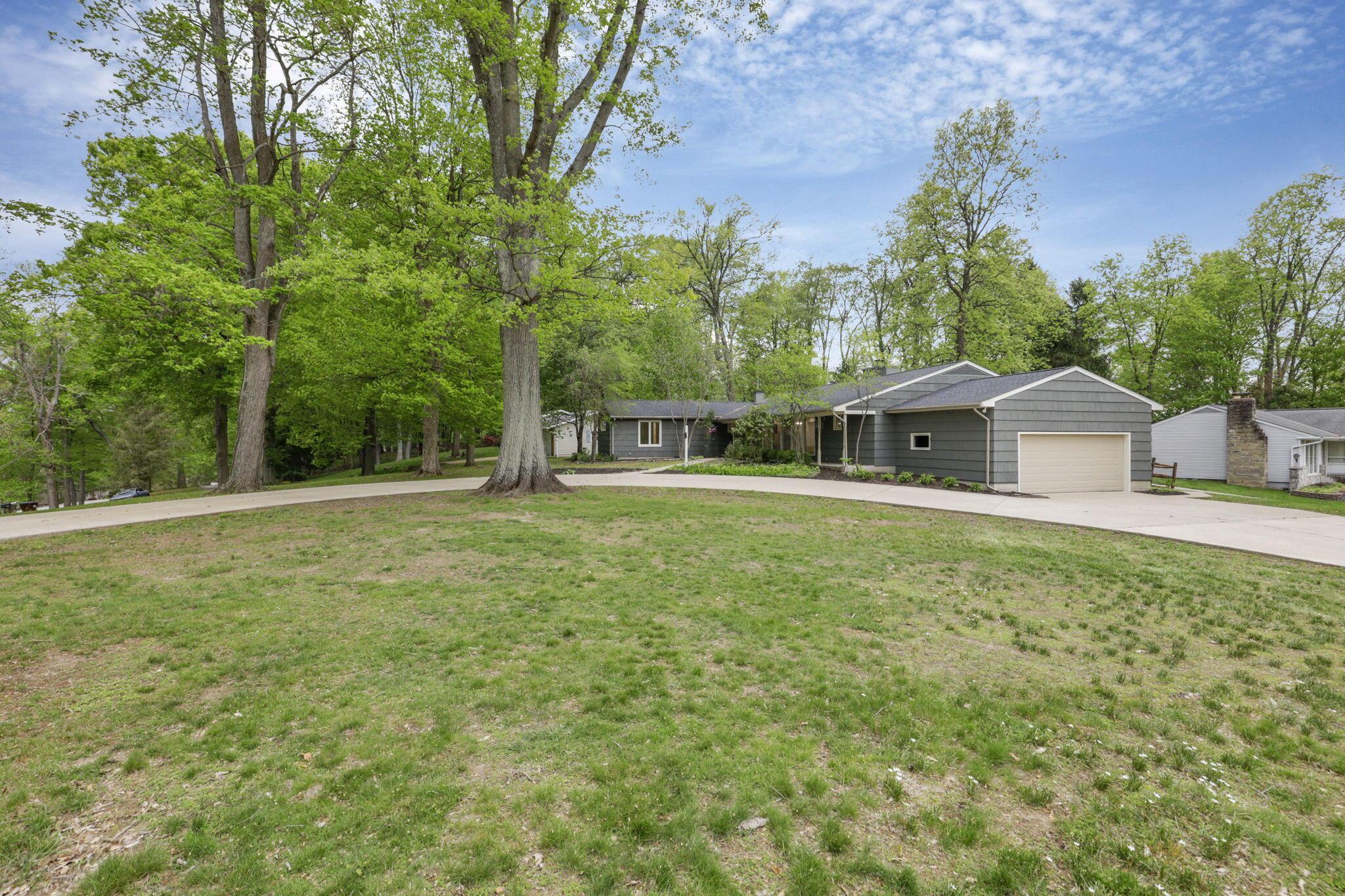 1364 Longwood Drive, Lancaster, Ohio image 50
