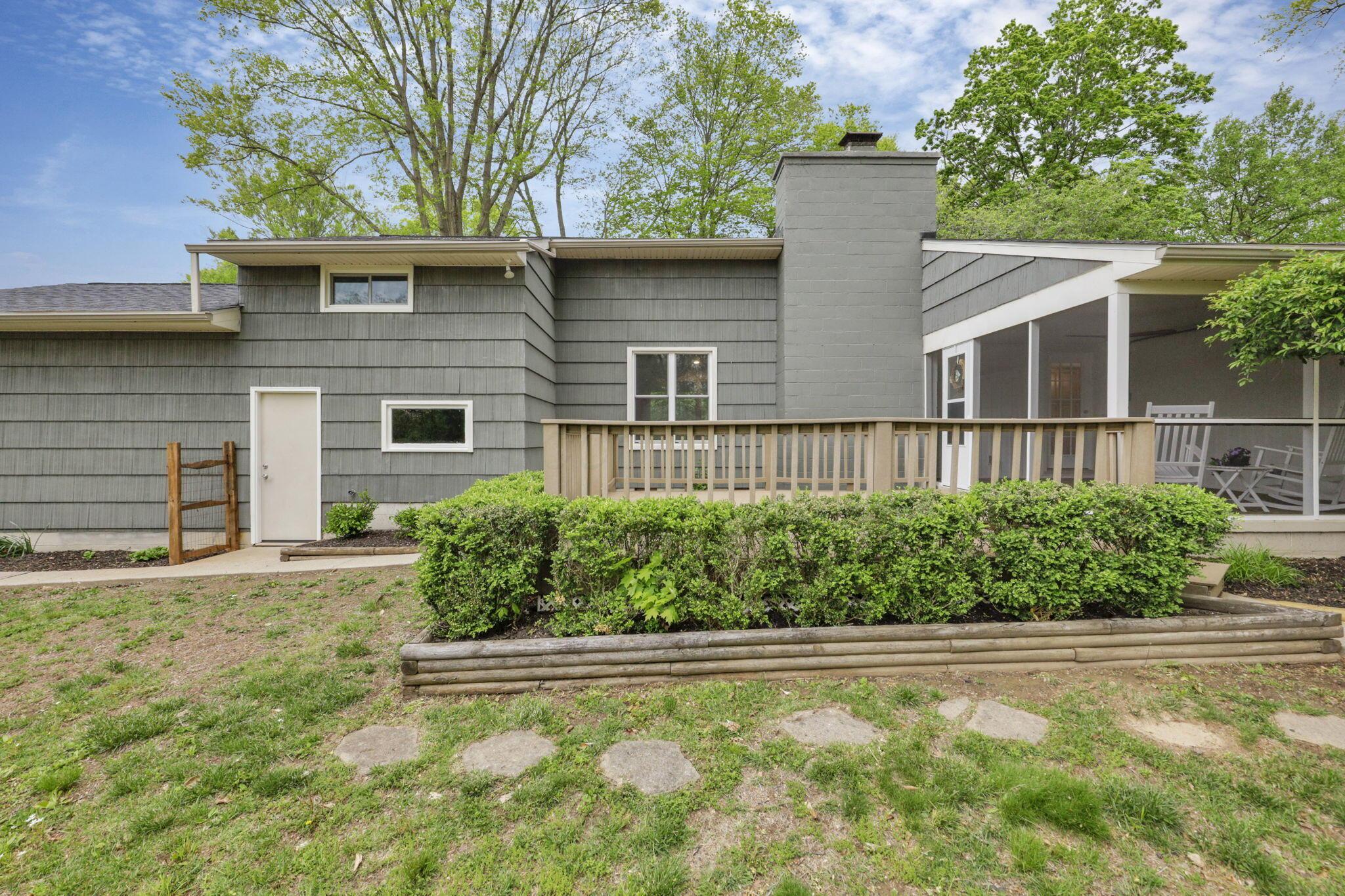 1364 Longwood Drive, Lancaster, Ohio image 39