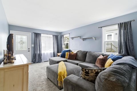 Tiny photo for 53 E Beechwold Boulevard, Columbus, OH 43214 (MLS # 226000502)