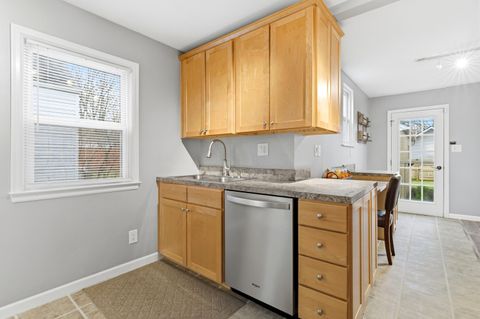 Tiny photo for 53 E Beechwold Boulevard, Columbus, OH 43214 (MLS # 226000502)