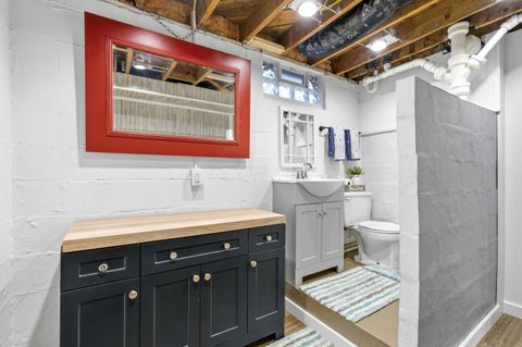 Tiny photo for 53 E Beechwold Boulevard, Columbus, OH 43214 (MLS # 226000502)