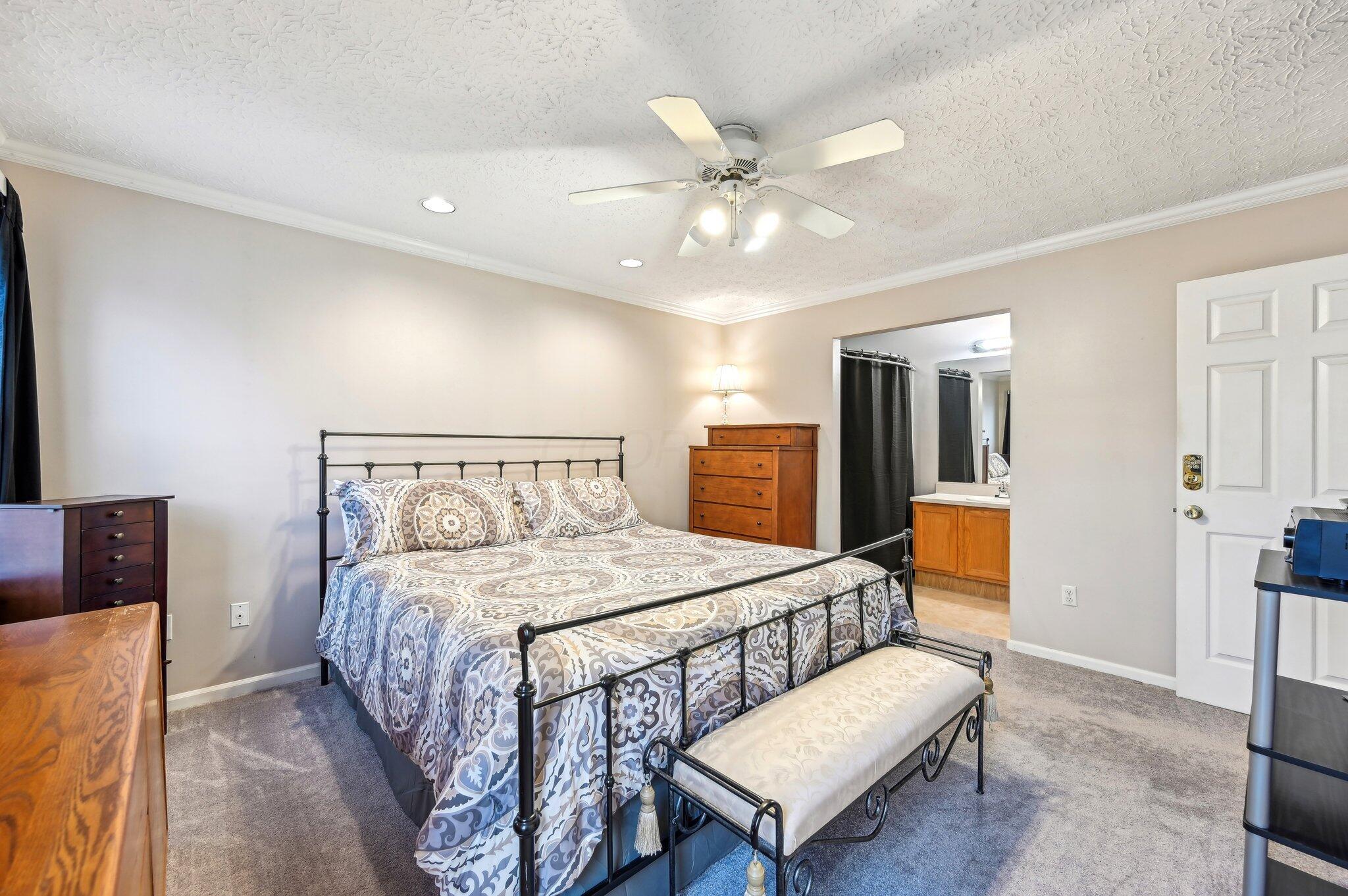 2968 Torrey Pines Drive, Pickerington, Ohio image 18