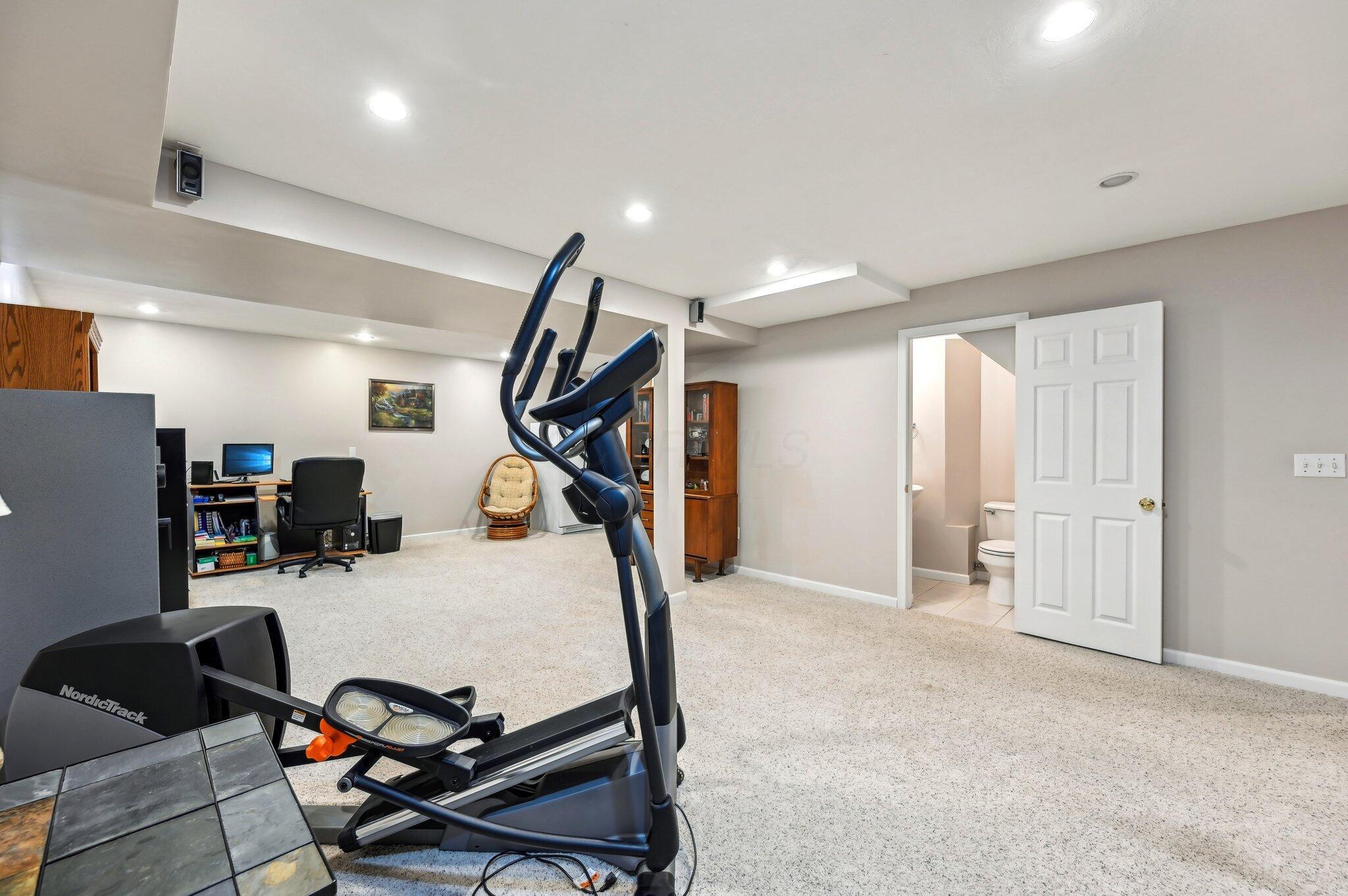 2968 Torrey Pines Drive, Pickerington, Ohio image 27