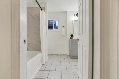 Tiny photo for 1617 S 4th Street, Columbus, OH 43207 (MLS # 226036203)