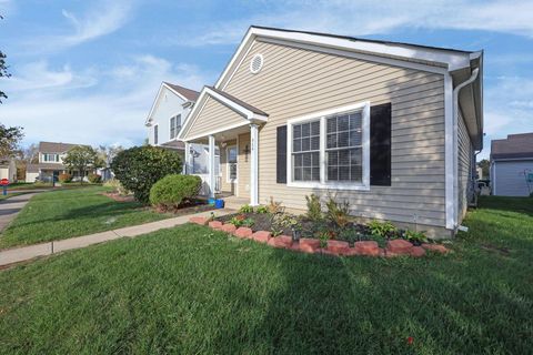 Tiny photo for 464 Assembly Street 53 #53, Galloway, OH 43119 (MLS # 225040567)