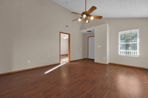 Tiny photo for 464 Assembly Street 53 #53, Galloway, OH 43119 (MLS # 225040567)