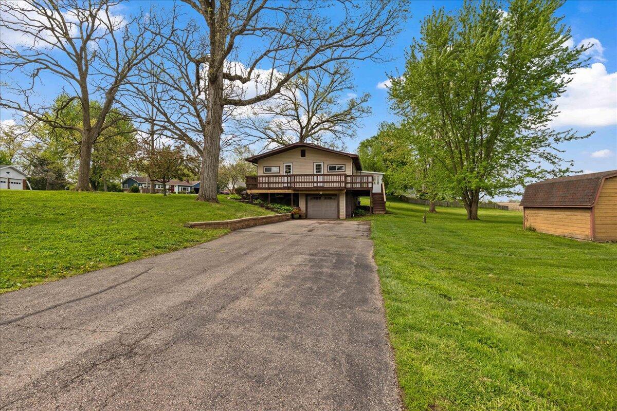 1955 Lakeview Drive, South Vienna, Ohio image 3