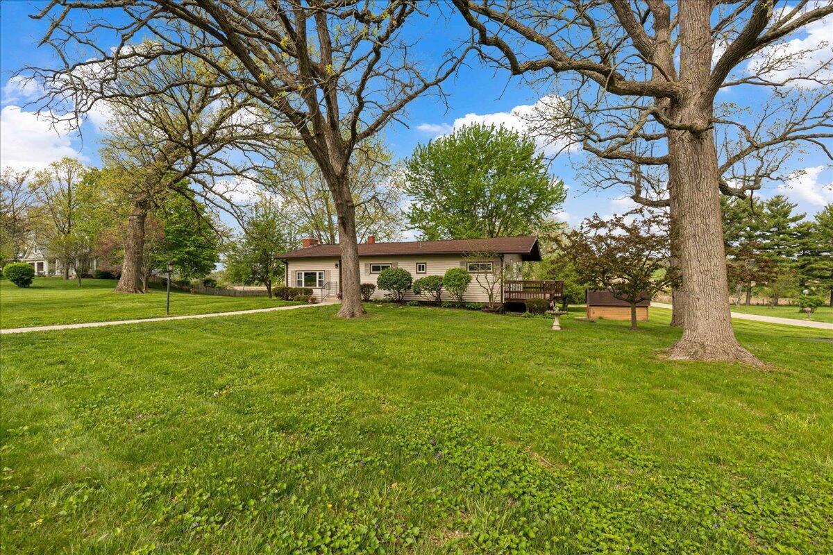 1955 Lakeview Drive, South Vienna, Ohio image 2