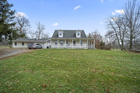 Photo of 9698 E Liberty North Road, Marengo, OH 43334 (MLS # 226000930)
