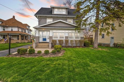 Photo of 714 Mt. Vernon Avenue, Marion, OH 43302 (MLS # 226009887)