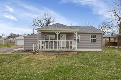 Photo of 780 Colton Road, Columbus, OH 43207 (MLS # 225046108)