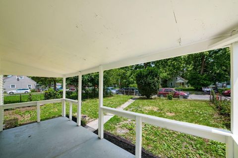 Tiny photo for 2173 N Lexington Avenue, Columbus, OH 43211 (MLS # 225037365)