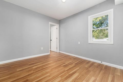 Tiny photo for 2173 N Lexington Avenue, Columbus, OH 43211 (MLS # 225037365)