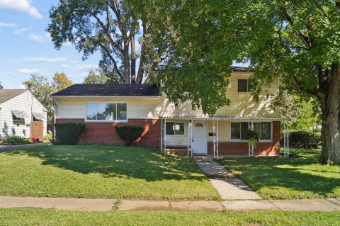 Photo of 1454 S Weyant Avenue, Columbus, OH 43227 (MLS # 226036577)