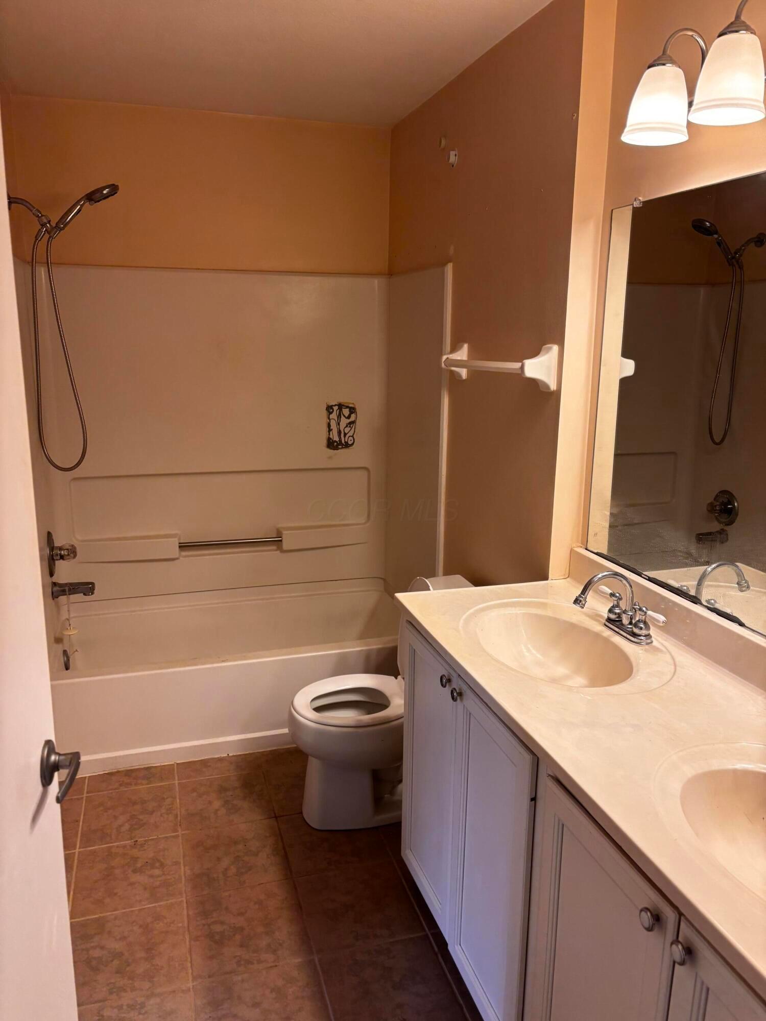 3341 Heritage Glen Drive #3341HD, Grove City, Ohio image 7