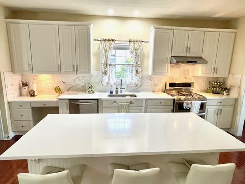 Tiny photo for 5386 Medallion Drive W, Westerville, OH 43082 (MLS # 225039497)