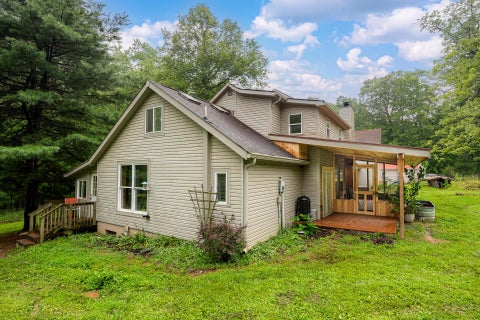 Tiny photo for 28091 Mckee Road, Frazeysburg, OH 43822 (MLS # 226031574)