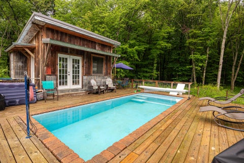 Tiny photo for 28091 Mckee Road, Frazeysburg, OH 43822 (MLS # 226031574)