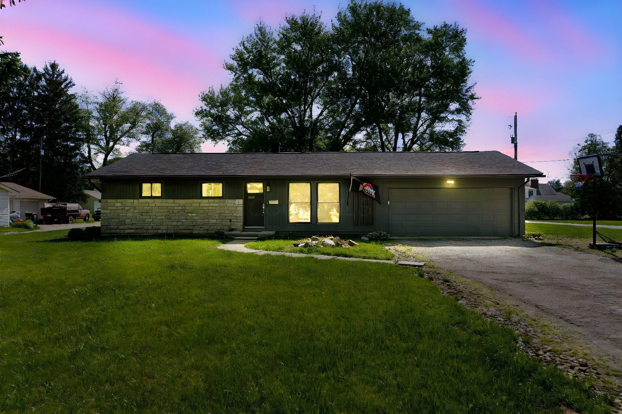 26 Garrick Street, Newark, Ohio image 1