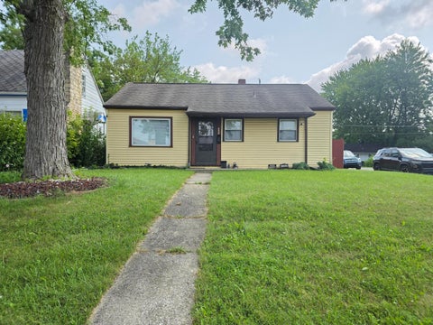 Photo of 1283 Duxberry Avenue, Columbus, OH 43211 (MLS # 226035613)