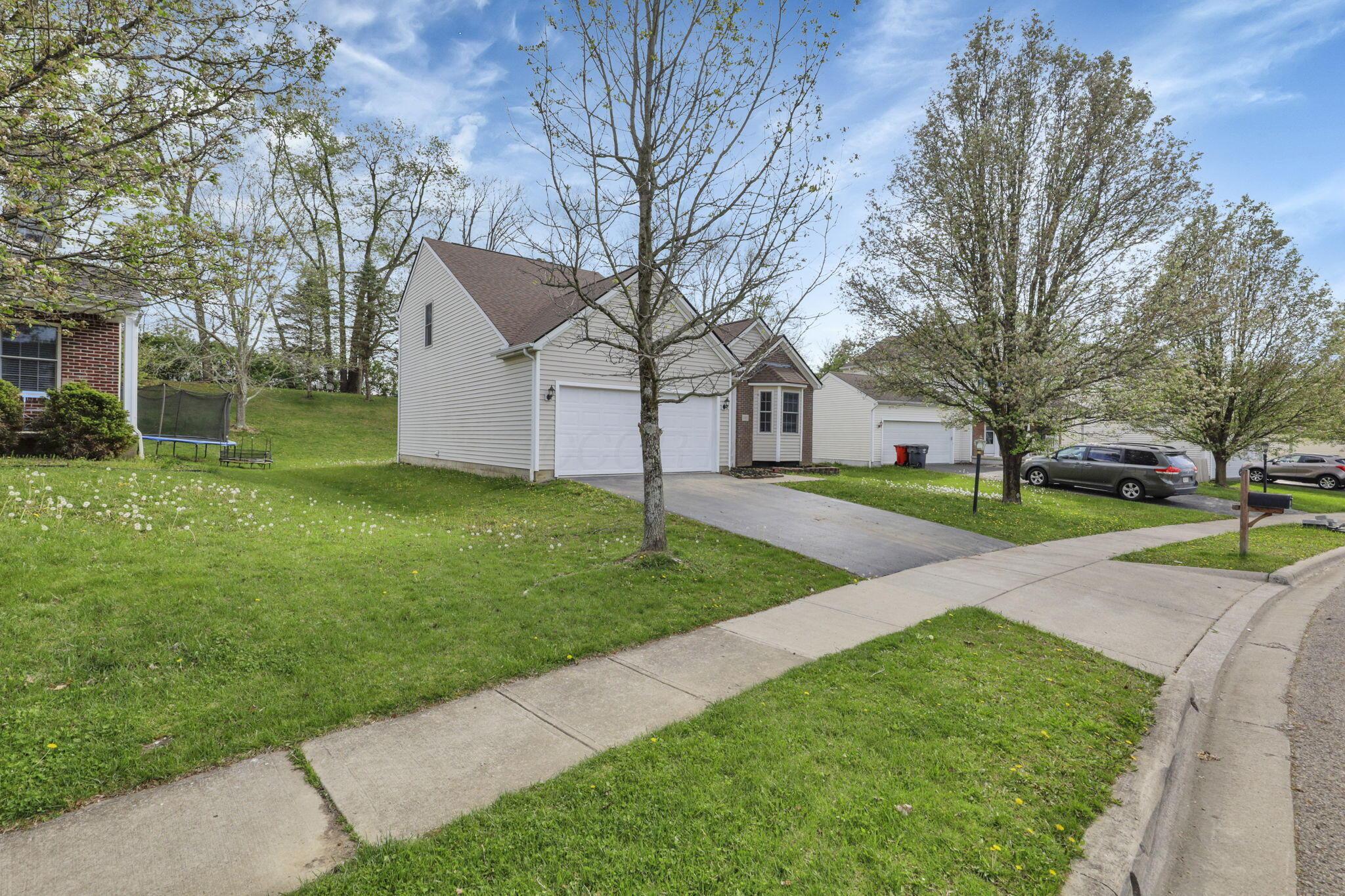 1402 Harold Stewart Parkway, Pataskala, Ohio image 49