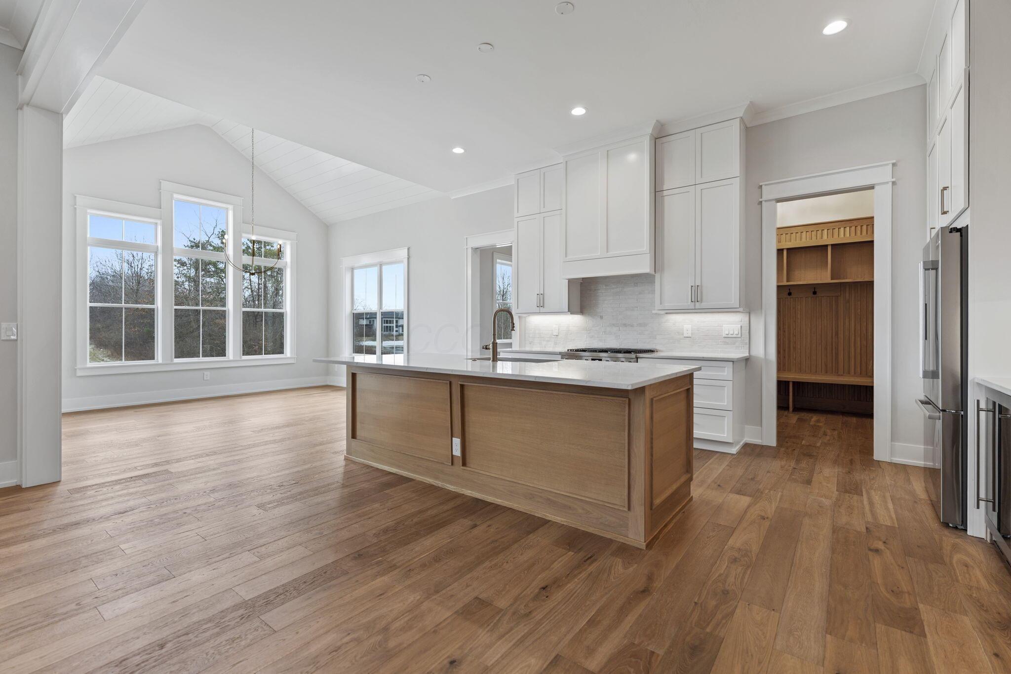 11376 Gold Finch Drive