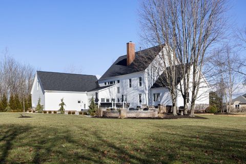 Tiny photo for 25 Stonesthrow Court, Alexandria, OH 43001 (MLS # 226005246)