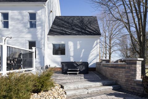 Tiny photo for 25 Stonesthrow Court, Alexandria, OH 43001 (MLS # 226005246)