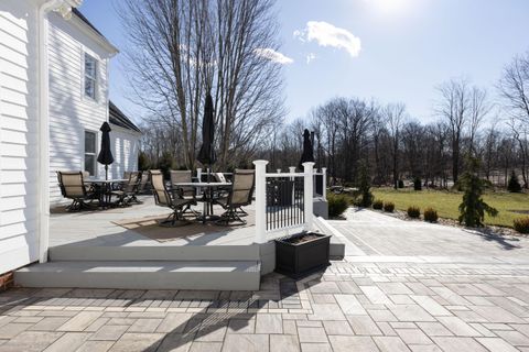 Tiny photo for 25 Stonesthrow Court, Alexandria, OH 43001 (MLS # 226005246)