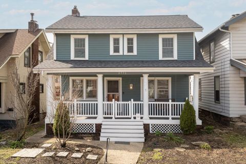 Photo of 2771 Indianola Avenue, Columbus, OH 43202 (MLS # 226009214)