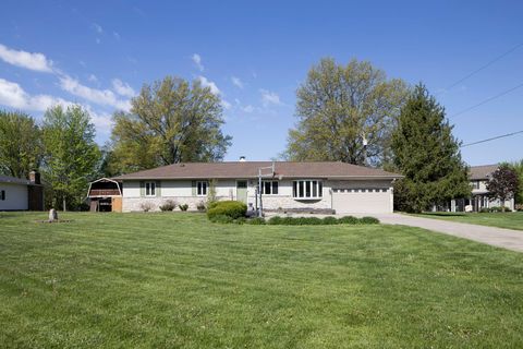 Photo of 6435 Harlem Road, New Albany, OH 43054 (MLS # 226013547)