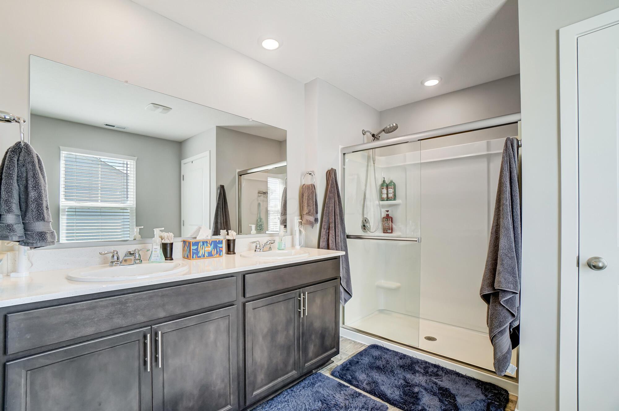 137 Mayfield Drive, Granville, Ohio image 34