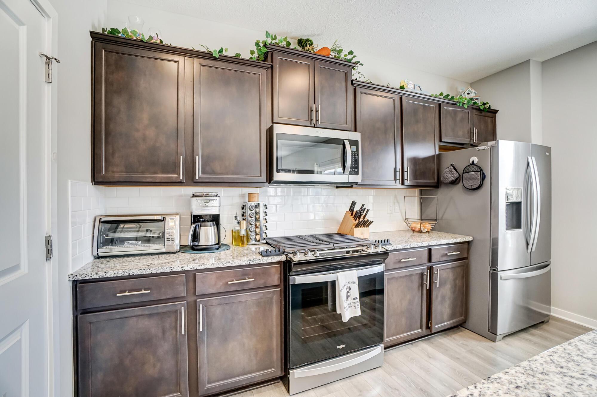137 Mayfield Drive, Granville, Ohio image 21