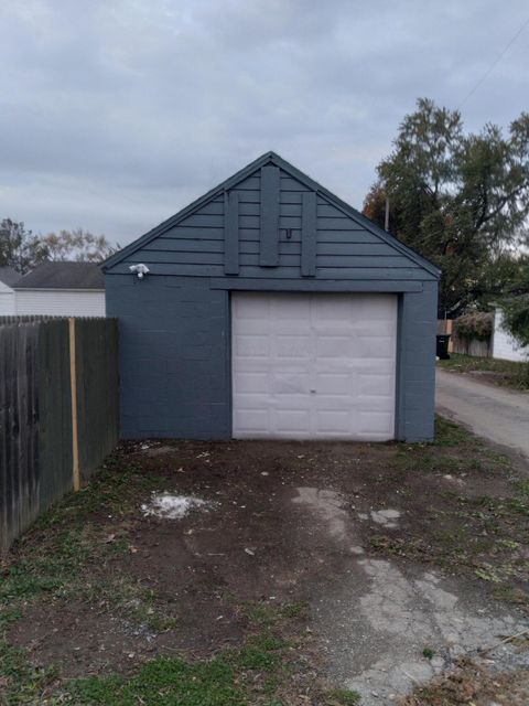 Tiny photo for 667 S Oakley Avenue, Columbus, OH 43204 (MLS # 226000907)