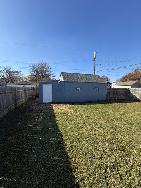 Tiny photo for 667 S Oakley Avenue, Columbus, OH 43204 (MLS # 226000907)