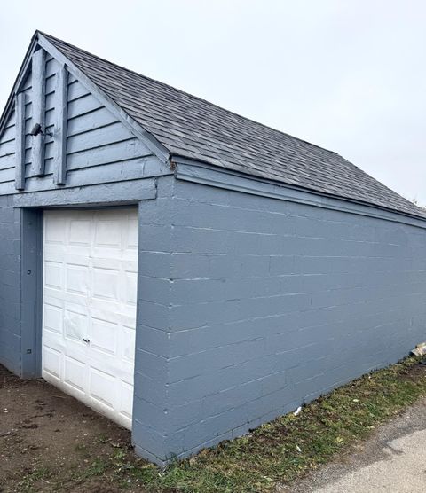 Tiny photo for 667 S Oakley Avenue, Columbus, OH 43204 (MLS # 226000907)