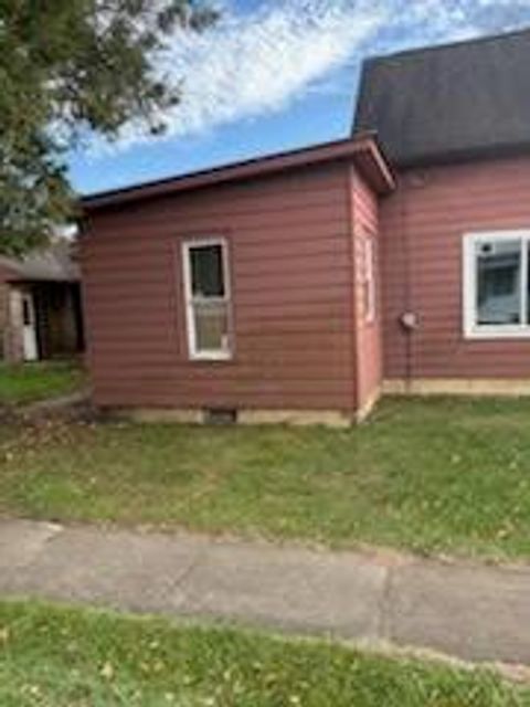 Tiny photo for 102 Cedar Street S, Danville, OH 43014 (MLS # 225045114)