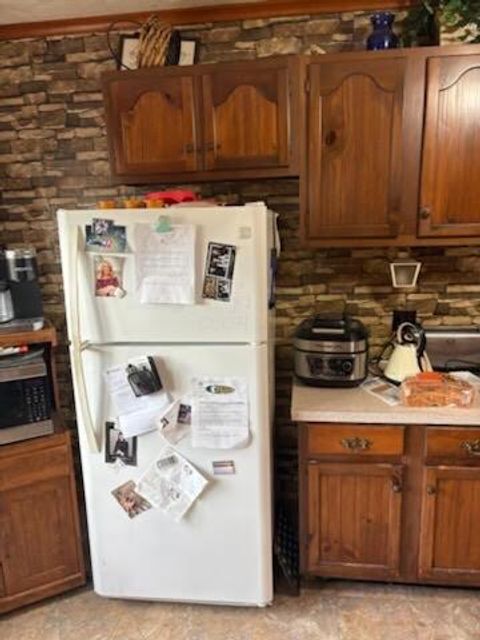 Tiny photo for 102 Cedar Street S, Danville, OH 43014 (MLS # 225045114)